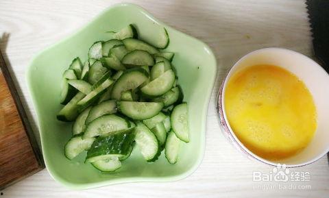 梦见炒胶瓜吃,炒胶瓜的奇幻之旅